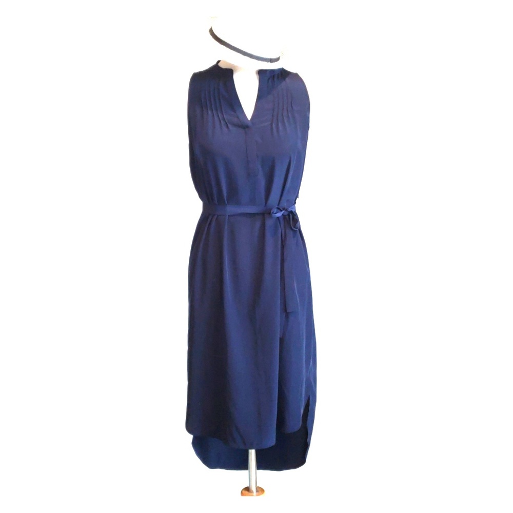Sleeveless navy midi dress with removable belt